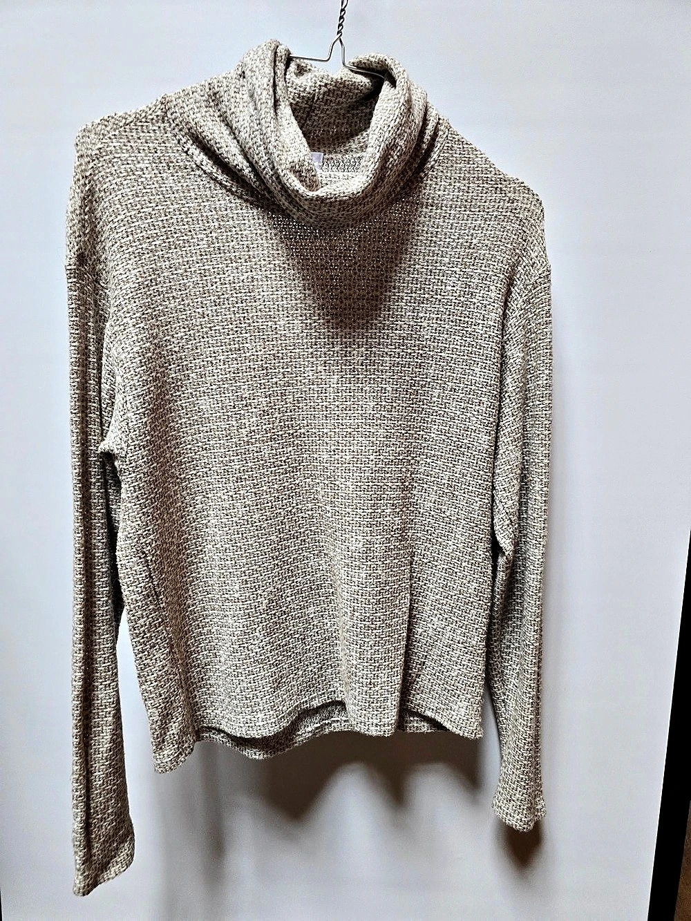 Sadie & Sage Cowl Neck Sweater in Brown & White Size XS Excellant Condition
